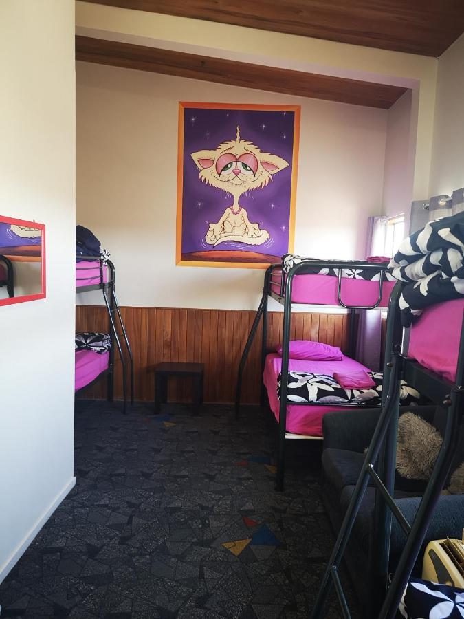 Mountain Jade Backpackers,Private Rooms & Studios Hokitika Esterno foto